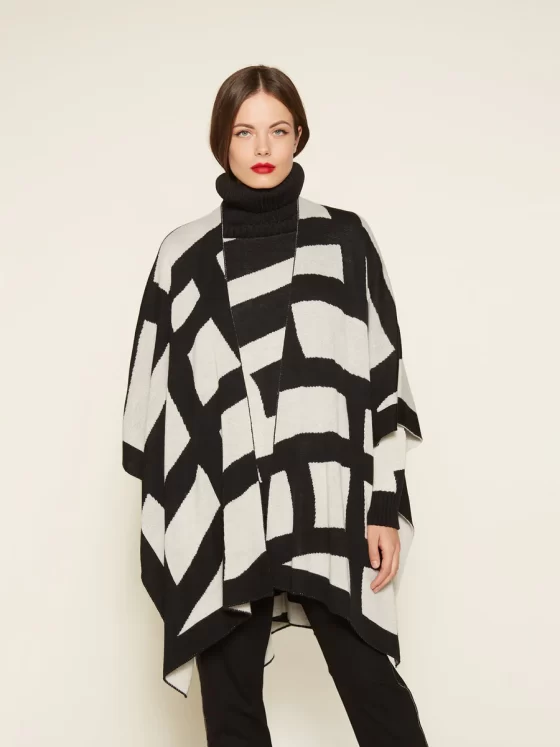 madrid knit cape 1